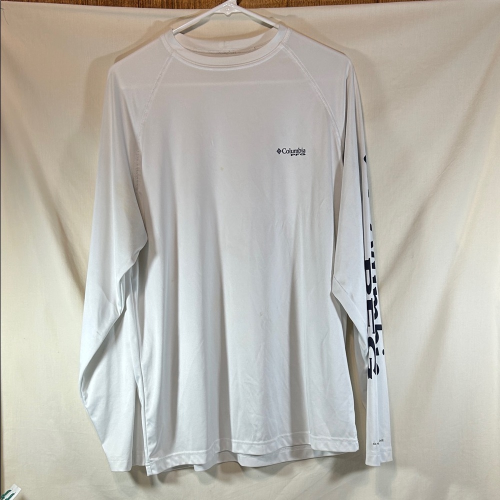 Columbia Men's White Long Sleeve Tee with Black Accents